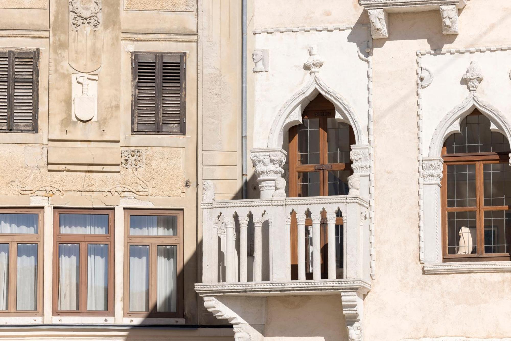 Benecanka Casa Veneziana ไพราน ภายนอก รูปภาพ