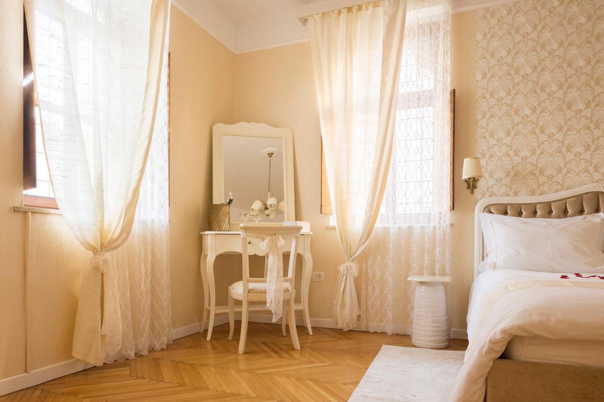 Benecanka Casa Veneziana ไพราน ภายนอก รูปภาพ